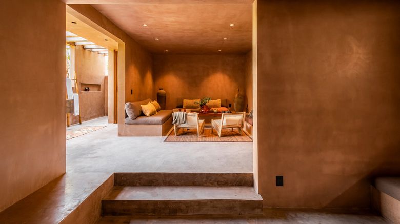<b>Xela Tulum Suite</b>. Images powered by <a href="https://www.leonardoworldwide.com/" title="Leonardo Worldwide" target="_blank">Leonardo</a>.
