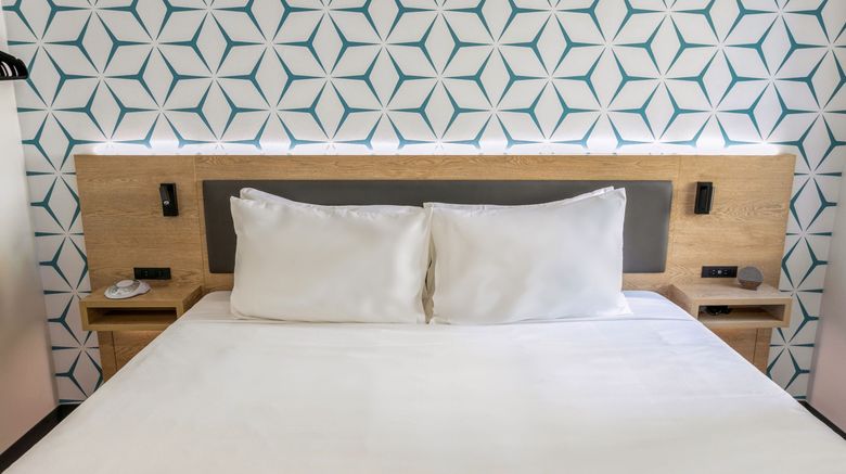 <b>Kasa Niche Hotel Redwood City Room</b>. Images powered by <a href="https://www.leonardoworldwide.com/" title="Leonardo Worldwide" target="_blank">Leonardo</a>.