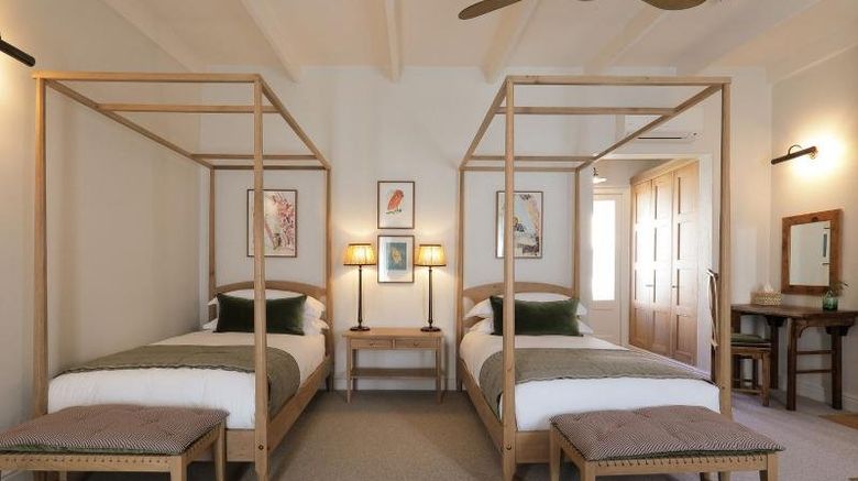 <b>The Spier Hotel Room</b>. Images powered by <a href="https://www.leonardoworldwide.com/" title="Leonardo Worldwide" target="_blank">Leonardo</a>.