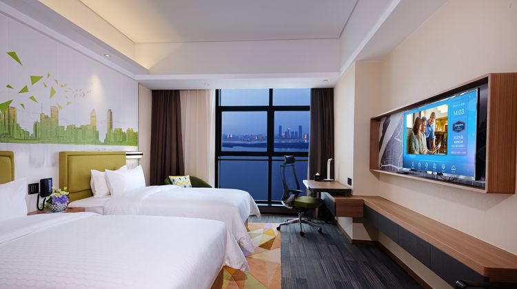 Hampton by Hilton Tengwang Tower Room