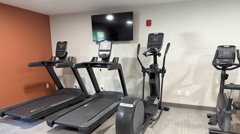 <b>Candlewood Suites Southpoint Health Club</b>. Images powered by <a href="https://www.leonardoworldwide.com/" title="Leonardo Worldwide" target="_blank">Leonardo</a>.