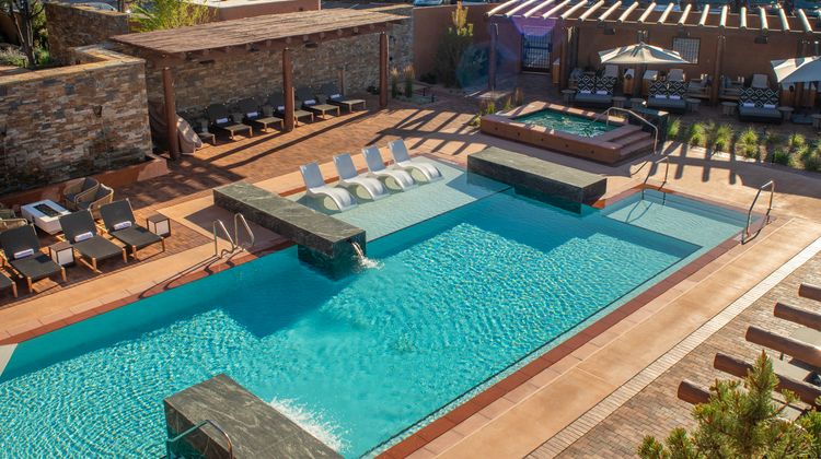 Inn & Spa at Loretto Pool