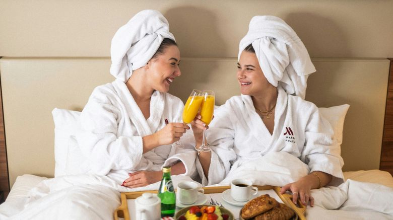 <b>Prague Marriott Hotel Restaurant</b>. Images powered by <a href="https://www.leonardoworldwide.com/" title="Leonardo Worldwide" target="_blank">Leonardo</a>.