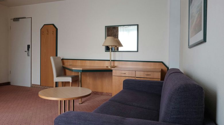 <b>Four Essen City Centre Room</b>. Images powered by <a href="https://www.leonardoworldwide.com/" title="Leonardo Worldwide" target="_blank">Leonardo</a>.