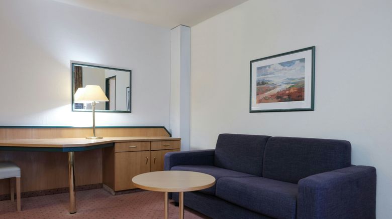 <b>Four Essen City Centre Room</b>. Images powered by <a href="https://www.leonardoworldwide.com/" title="Leonardo Worldwide" target="_blank">Leonardo</a>.