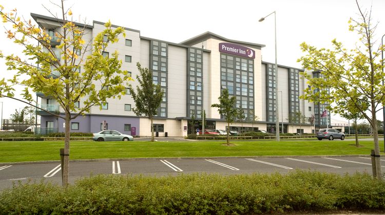 Premier Inn Dublin Airport Exterior