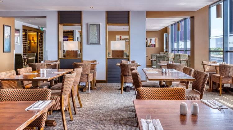 Premier Inn London Gatwick Airport (N/T) Restaurant