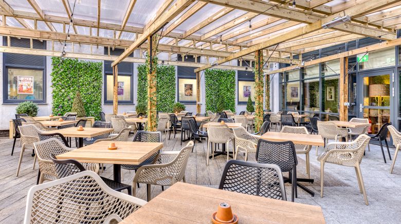 <b>Premier Inn London Gatwick Airport (N/T) Exterior</b>. Images powered by <a href="https://www.leonardoworldwide.com/" title="Leonardo Worldwide" target="_blank">Leonardo</a>.