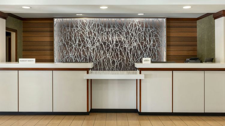 Fairfield Inn & Suites Lobby