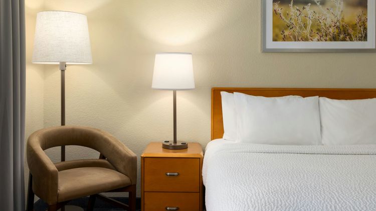 Fairfield Inn & Suites Room
