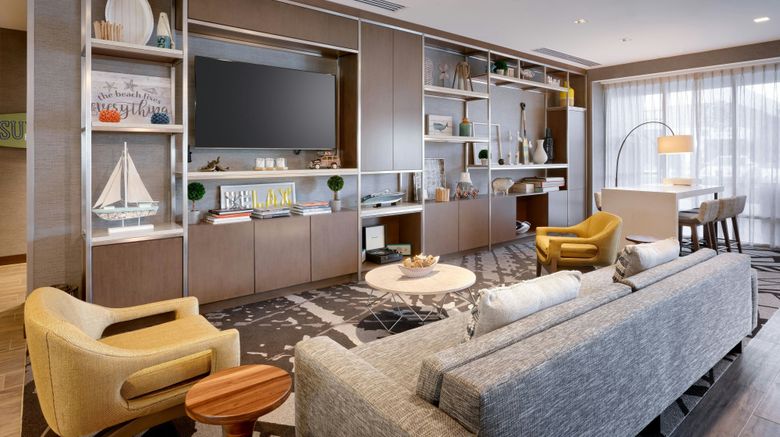 <b>TownePlace Suites Los Angeles LAX Lobby</b>. Images powered by <a href="https://www.leonardoworldwide.com/" title="Leonardo Worldwide" target="_blank">Leonardo</a>.