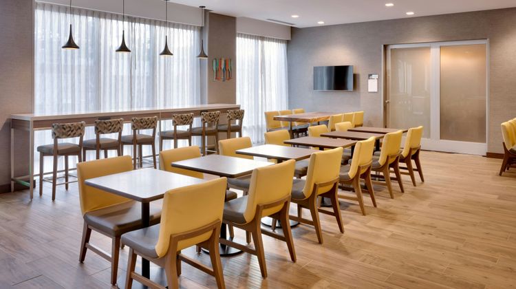 TownePlace Suites Los Angeles LAX Restaurant