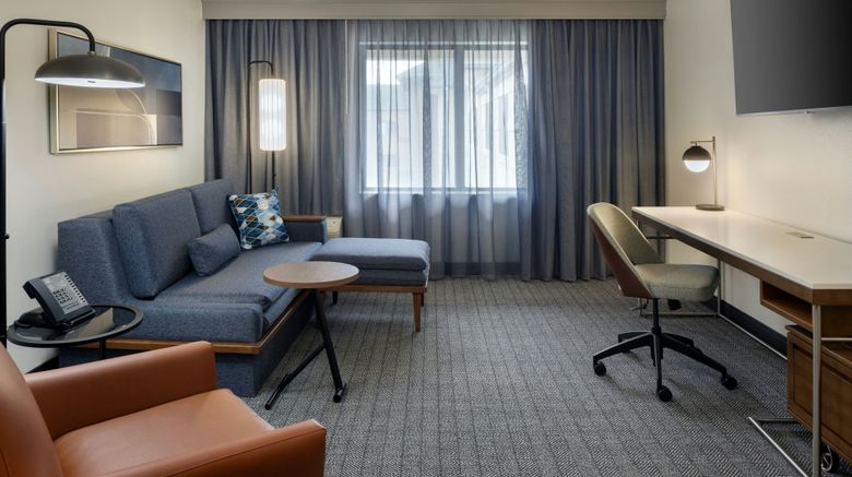 <b>Courtyard Springfield Airport Suite</b>. Images powered by <a href="https://www.leonardoworldwide.com/" title="Leonardo Worldwide" target="_blank">Leonardo</a>.