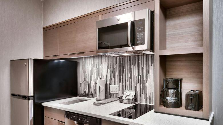 <b>TownePlace Suites Los Angeles LAX Room</b>. Images powered by <a href="https://www.leonardoworldwide.com/" title="Leonardo Worldwide" target="_blank">Leonardo</a>.