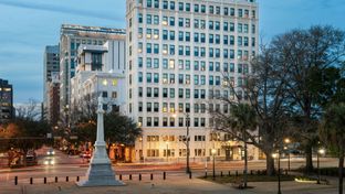 Moxy Columbia Downtown