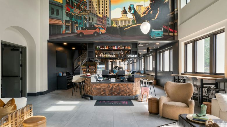 <b>Moxy Columbia Downtown Lobby</b>. Images powered by <a href="https://www.leonardoworldwide.com/" title="Leonardo Worldwide" target="_blank">Leonardo</a>.