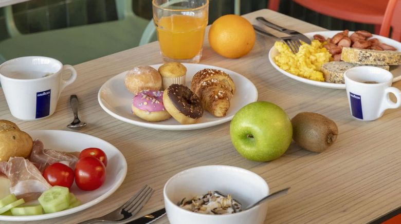 <b>B&B Hotel Como Baradello Restaurant</b>. Images powered by <a href="https://www.leonardoworldwide.com/" title="Leonardo Worldwide" target="_blank">Leonardo</a>.