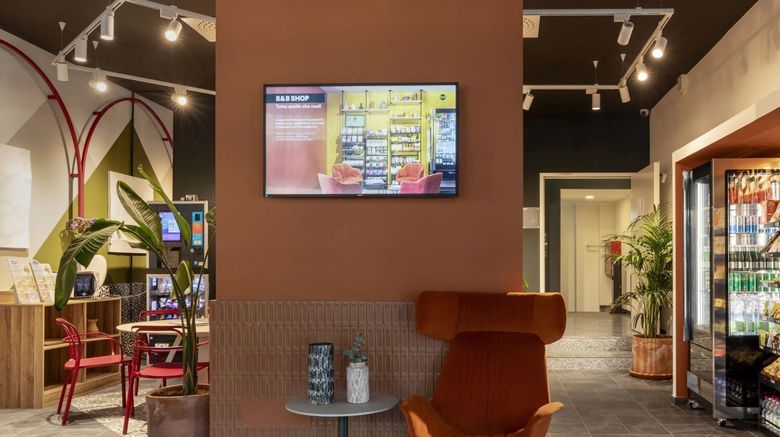 <b>B&B Hotel Como Baradello Lobby</b>. Images powered by <a href="https://www.leonardoworldwide.com/" title="Leonardo Worldwide" target="_blank">Leonardo</a>.