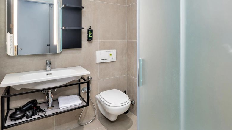 <b>Motel Alba Room</b>. Images powered by <a href="https://www.leonardoworldwide.com/" title="Leonardo Worldwide" target="_blank">Leonardo</a>.