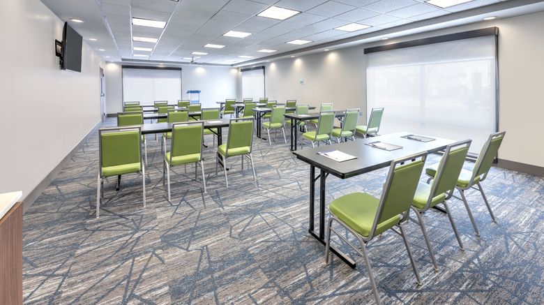 <b>Holiday Inn Express & Suites Moore Meeting</b>. Images powered by <a href="https://www.leonardoworldwide.com/" title="Leonardo Worldwide" target="_blank">Leonardo</a>.