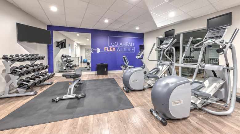 <b>Holiday Inn Express & Suites Moore Health Club</b>. Images powered by <a href="https://www.leonardoworldwide.com/" title="Leonardo Worldwide" target="_blank">Leonardo</a>.