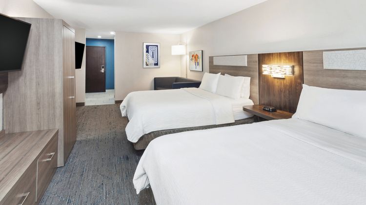Holiday Inn Express Room