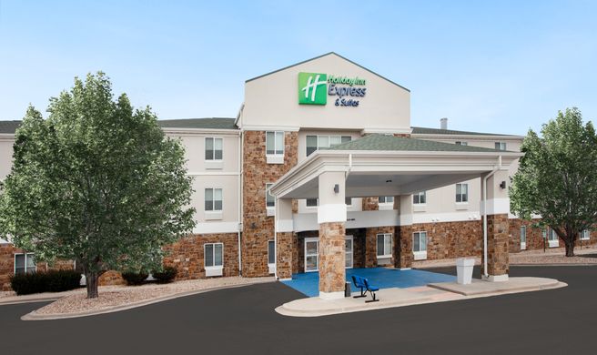 Holiday Inn Express Exterior