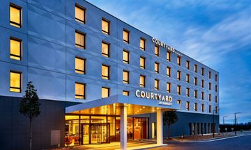 Courtyard Lyon Eurexpo Stadium