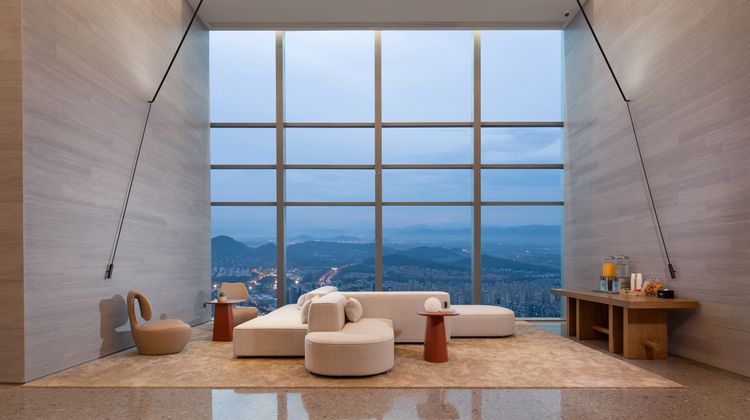 Hampton by Hilton Hangzhou Liangzhu Lobby