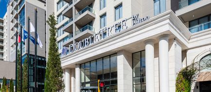 DoubleTree by Hilton Amman Exterior