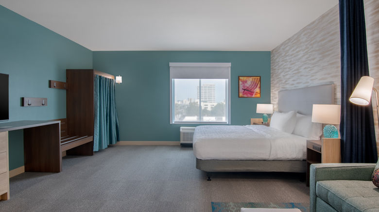 <b>Home2 Suites Jacksonville Downtown Room</b>. Images powered by <a href="https://www.leonardoworldwide.com/" title="Leonardo Worldwide" target="_blank">Leonardo</a>.