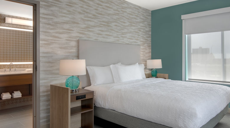 <b>Home2 Suites Jacksonville Downtown Room</b>. Images powered by <a href="https://www.leonardoworldwide.com/" title="Leonardo Worldwide" target="_blank">Leonardo</a>.