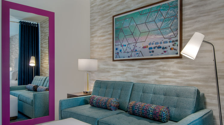 Home2 Suites Jacksonville Downtown Room