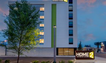Home2 Suites Jacksonville Downtown