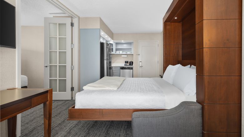<b>Homewood Suites Downers Grove Room</b>. Images powered by <a href="https://www.leonardoworldwide.com/" title="Leonardo Worldwide" target="_blank">Leonardo</a>.
