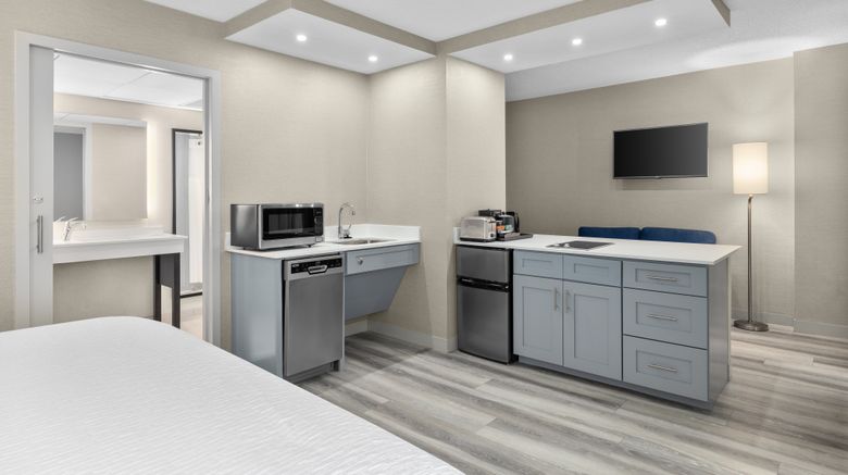 <b>Homewood Suites Downers Grove Room</b>. Images powered by <a href="https://www.leonardoworldwide.com/" title="Leonardo Worldwide" target="_blank">Leonardo</a>.