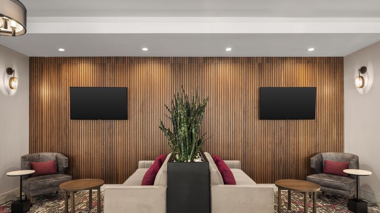 <b>Homewood Suites Downers Grove Lobby</b>. Images powered by <a href="https://www.leonardoworldwide.com/" title="Leonardo Worldwide" target="_blank">Leonardo</a>.