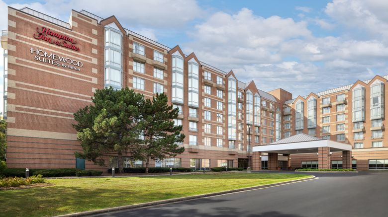 <b>Homewood Suites Downers Grove Exterior</b>. Images powered by <a href="https://www.leonardoworldwide.com/" title="Leonardo Worldwide" target="_blank">Leonardo</a>.