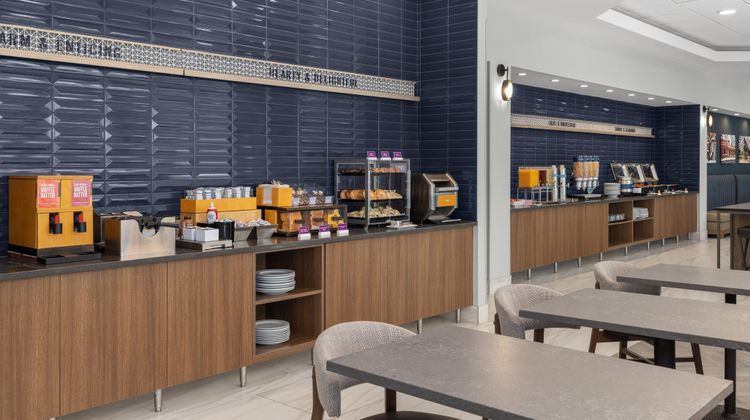 Homewood Suites Downers Grove Restaurant