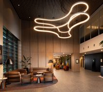 DoubleTree by Hilton Hobart Lobby