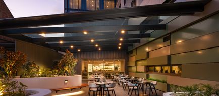 DoubleTree by Hilton Hobart Exterior