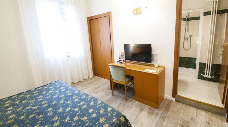 Hotel Italia Room
