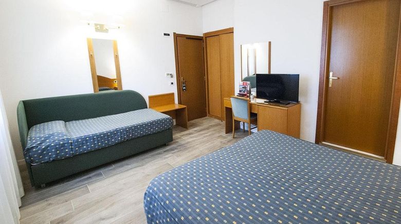 <b>Hotel Italia Room</b>. Images powered by <a href="https://www.leonardoworldwide.com/" title="Leonardo Worldwide" target="_blank">Leonardo</a>.