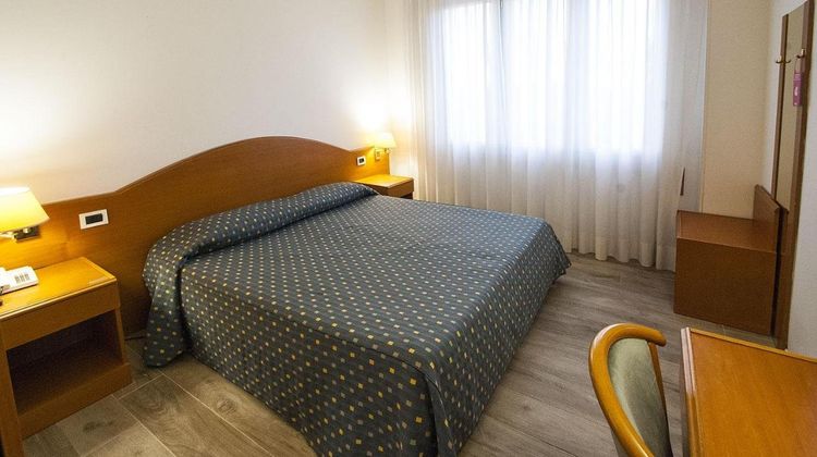 Hotel Italia Room