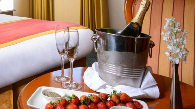 <b>Killarney Towers Hotel & Leisure Centre Room</b>. Images powered by <a href="https://www.leonardoworldwide.com/" title="Leonardo Worldwide" target="_blank">Leonardo</a>.