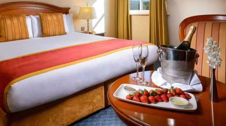 <b>Killarney Towers Hotel & Leisure Centre Room</b>. Images powered by <a href="https://www.leonardoworldwide.com/" title="Leonardo Worldwide" target="_blank">Leonardo</a>.