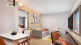 Home2 Suites by Hilton Baiyun Airport W Room