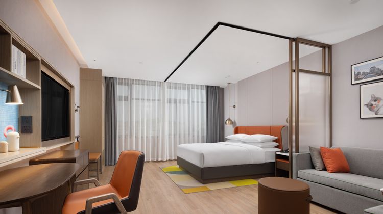 Home2 Suites by Hilton Baiyun Airport W Room