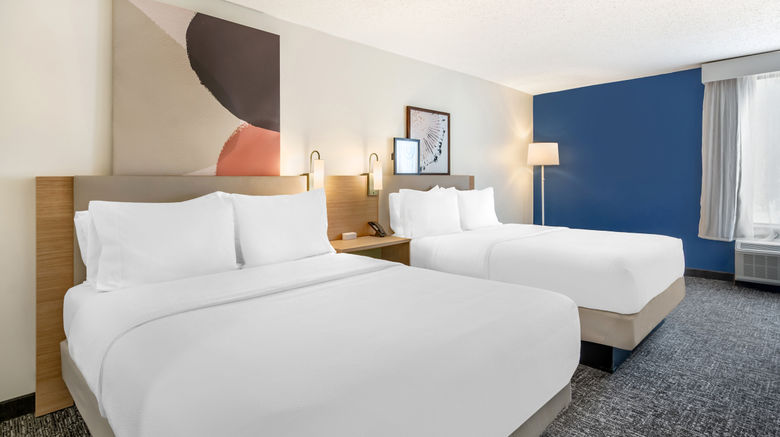 <b>Spark by Hilton Roanoke Airport Room</b>. Images powered by <a href="https://www.leonardoworldwide.com/" title="Leonardo Worldwide" target="_blank">Leonardo</a>.
