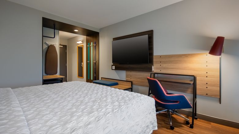 <b>Tru by Hilton Merrillville Room</b>. Images powered by <a href="https://www.leonardoworldwide.com/" title="Leonardo Worldwide" target="_blank">Leonardo</a>.